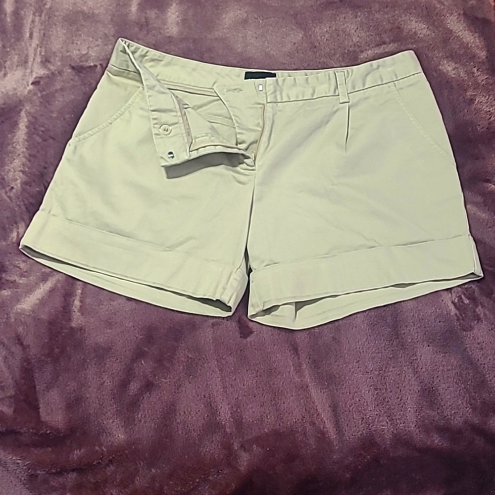 The Limited khaki shorts
